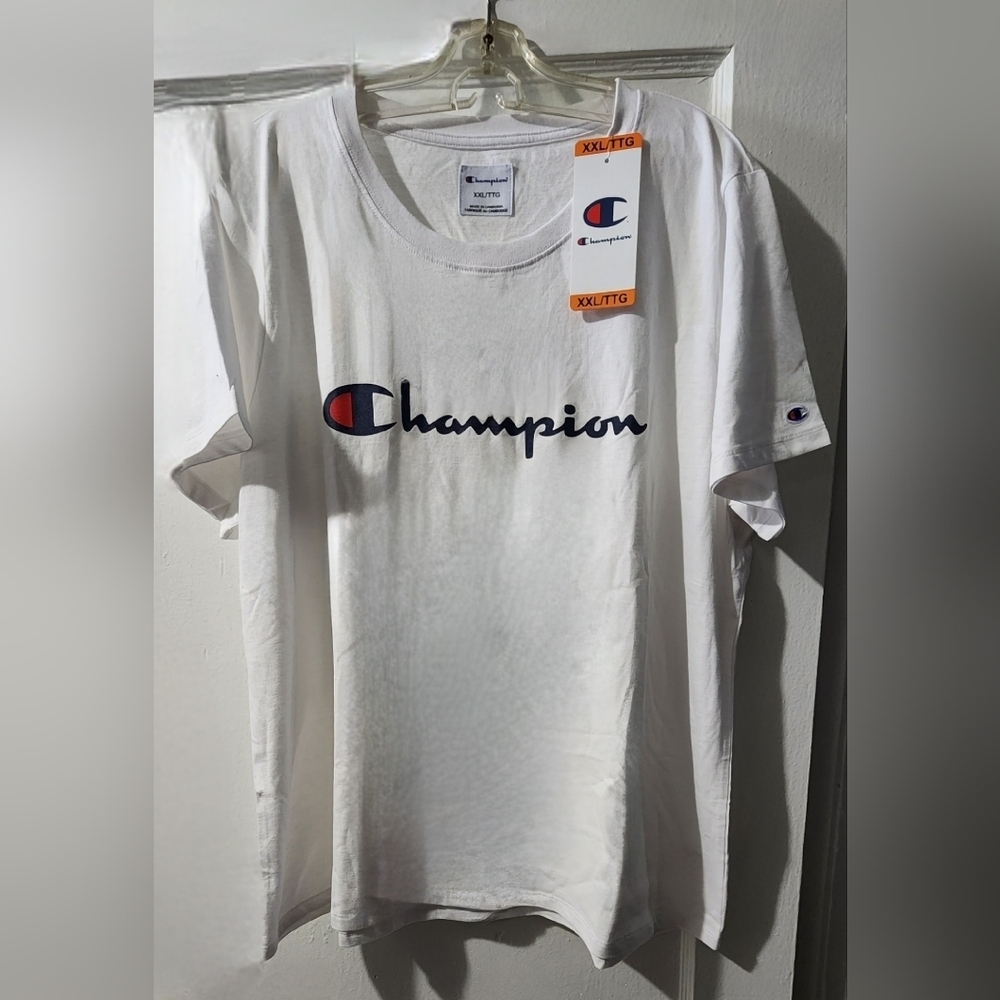 🪻Champion White Logo Short Sleeve Tee🪻 size:XXL